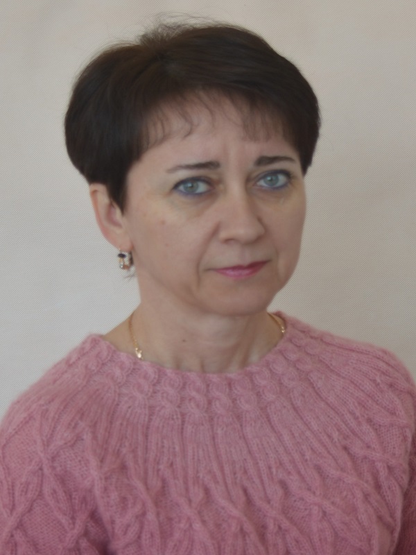 Плотникова Оксана Анатольевна.